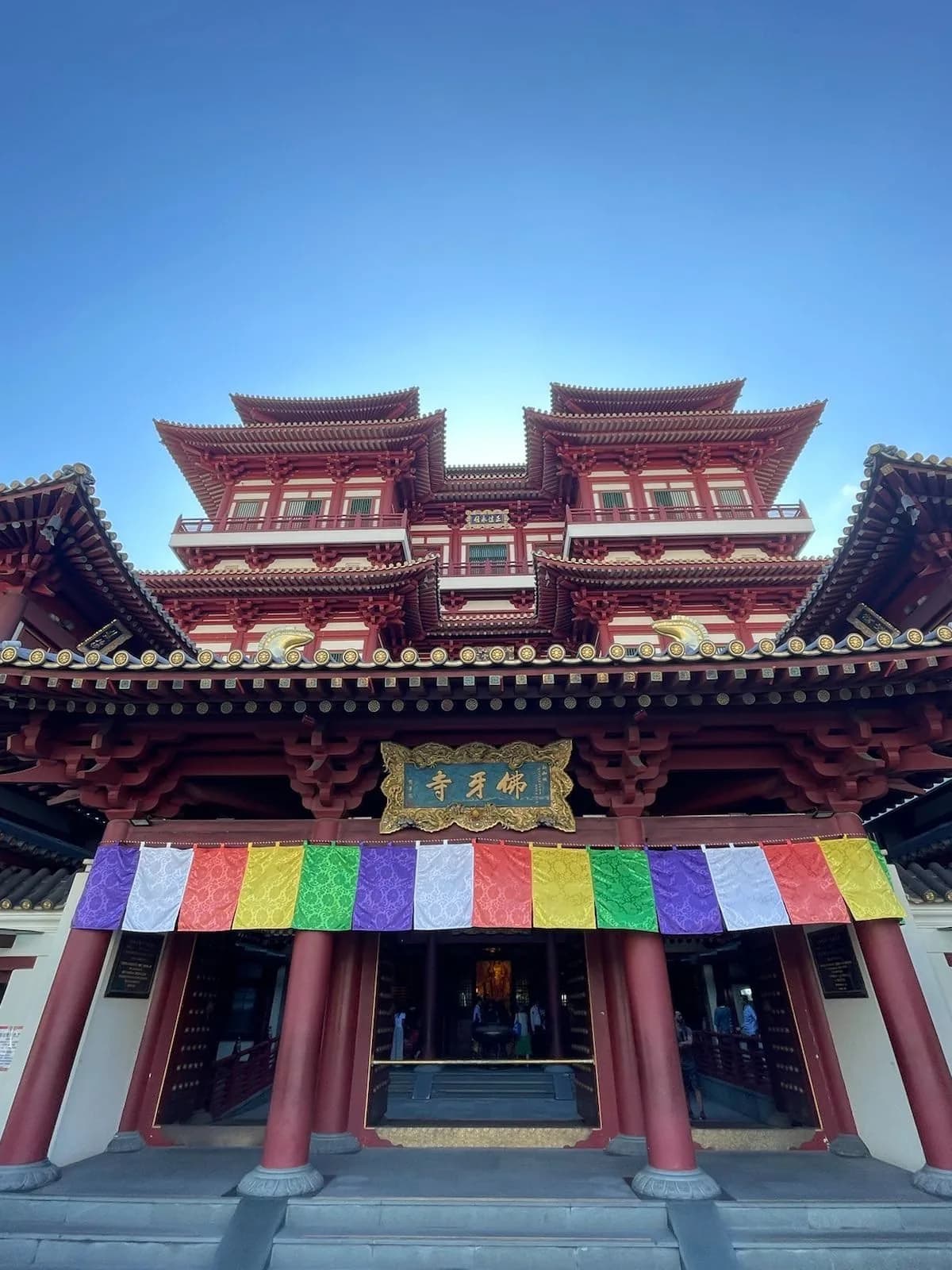 Singapore chinatown chinese buddhist temple, 2023